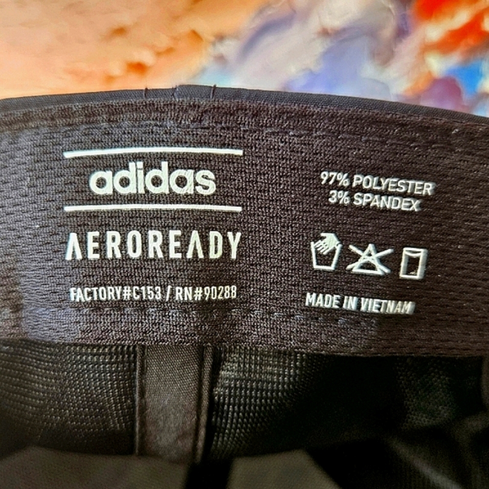 *NEW* Adidas Aeroready Hat 3-bar Snapback Hat | Black | UPF 50 | Adjustable - Picture 6 of 9